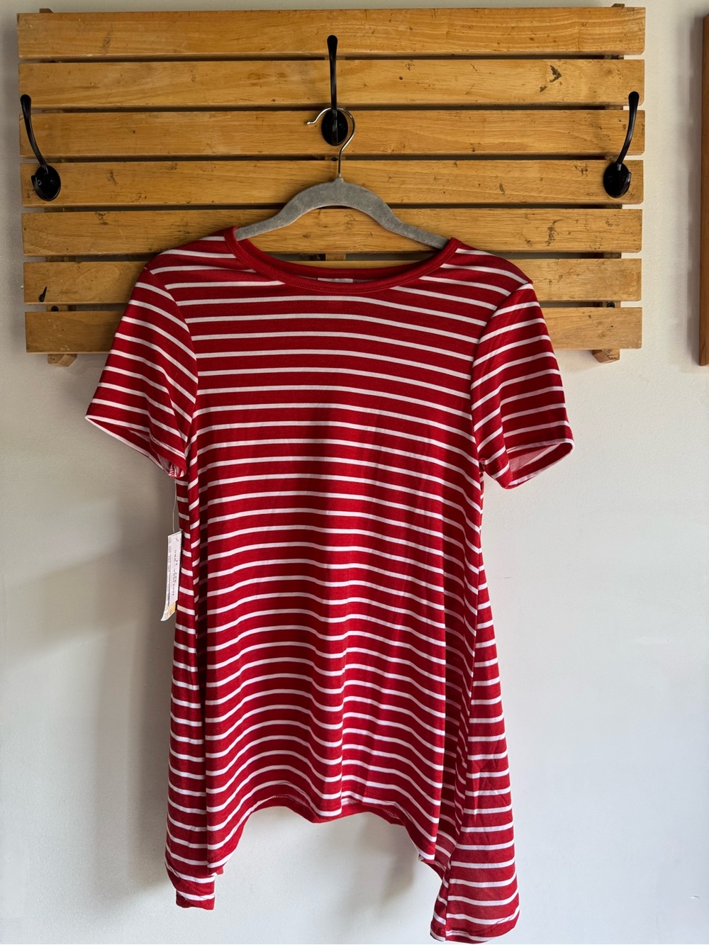NWT LuLaRoe Red and White Striped Short Sleeve Melissa Tee